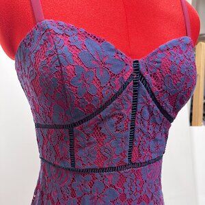 GUESS Body-Con Dress - Wine/Navy Lace Overlay Sheath Cocktail Dress - Size 4
